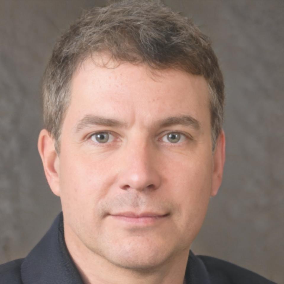 Portrait de Théodule Marchant, spécialiste en optimisation budgétaire